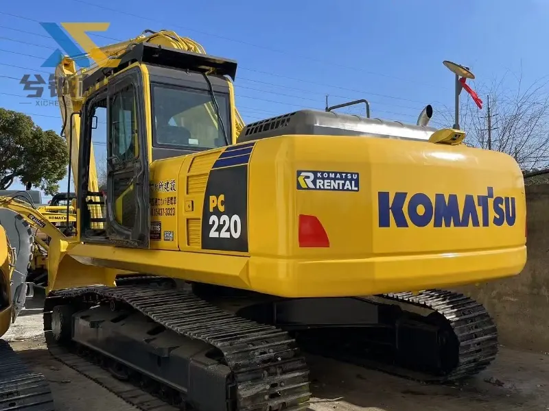 95% New Used KOMATSU PC220-8 excavator for sale at low price