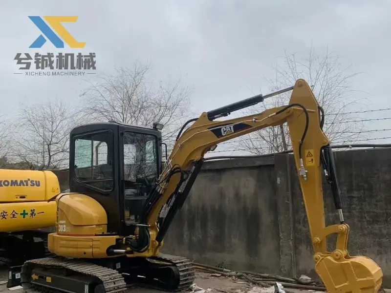 Cat 303CR Mini Hydraulic Second Hand Excavator Global Supply with CEEPA certificate (7)