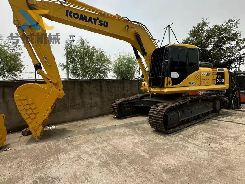 Крупная строительная техника Б/у экскаватор KOMATSU PC300 с сертификатом CEEPA (6)